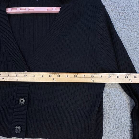 Black Ribbed Cropped Button Cardigan Sweater Women’s FITSLIKE: Small - Picture 4 of 9